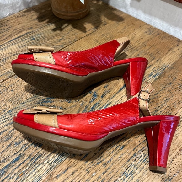 ❤️ WONDERS RED SLINGBACK HEELS WITH BOW - SIZE 38 - 100% LEATHER - Picture 4 of 15